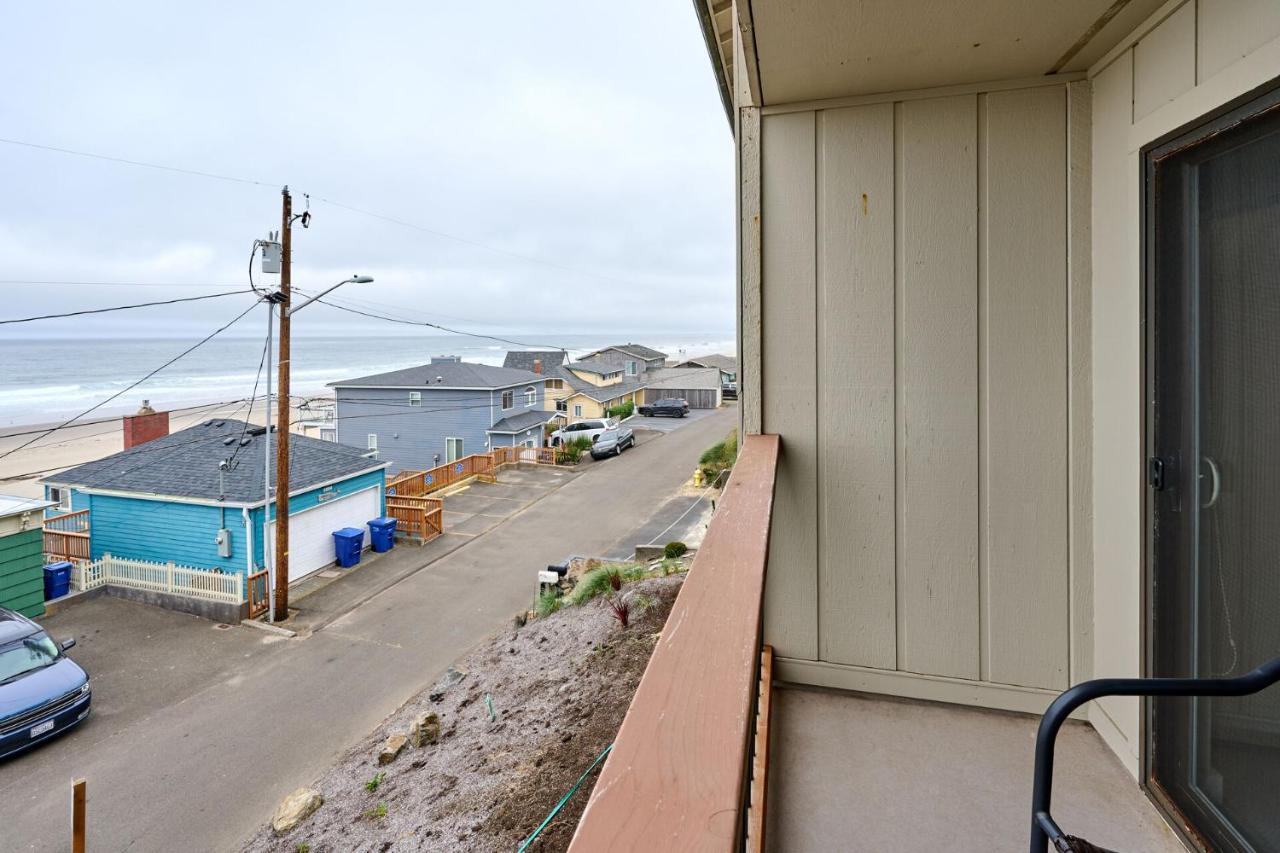 Surftides Plaza Rentals Lincoln City Exterior photo